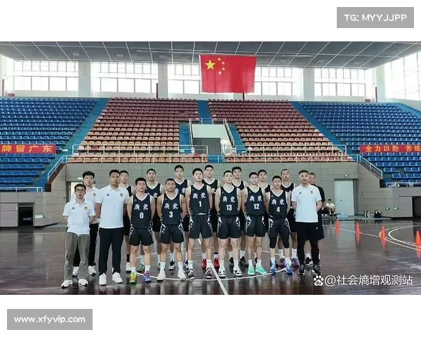 前新疆男篮外援克里克寄语崔永熙:专注比赛,不受外界干扰(新疆男篮小外援克拉克) 前新疆男篮外援克里克寄语崔永熙:专注比赛,不受外界干扰(新疆男篮小外援克拉克)